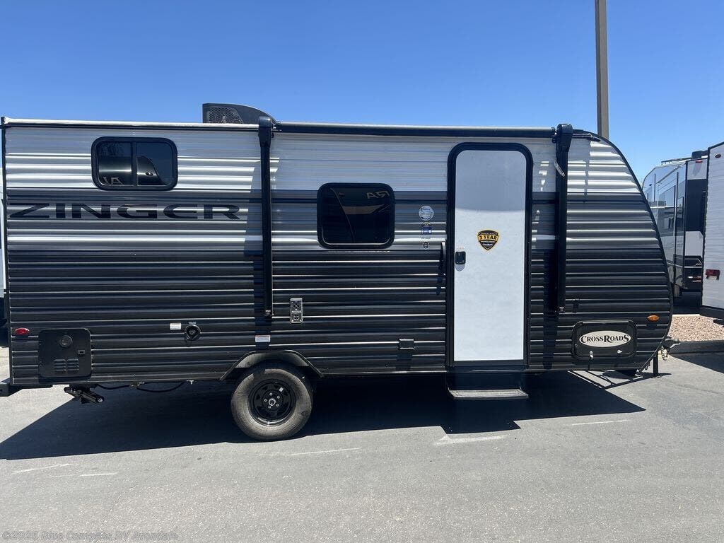 Contact us now about this 2026 CrossRoads Zinger Lite 18QB! 2026 Zinger Lite 18QB by CrossRoads from Blue Compass RV Avondale in Avondale, Arizona