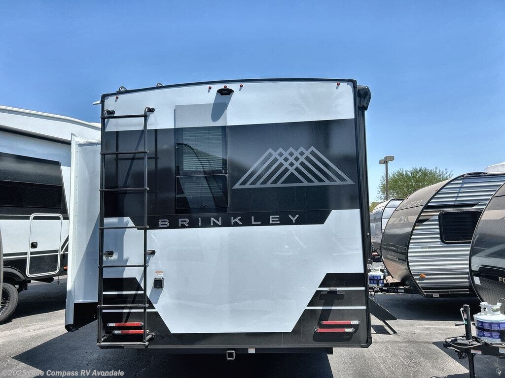 Contact us now about this 2026 Brinkley RV Model I 235! 2026 Model I 235 by Brinkley RV from Blue Compass RV Avondale in Avondale, Arizona
