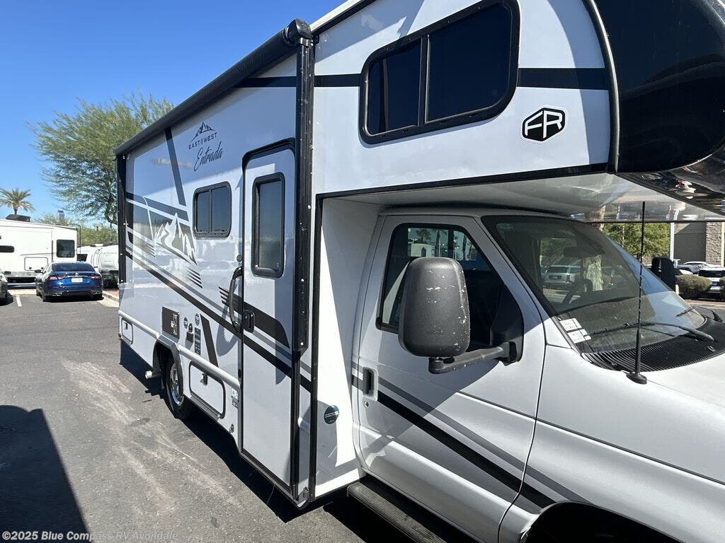 Contact us now about this 2026 East to West Entrada 2200S! 2026 Entrada 2200S by East to West from Blue Compass RV Avondale in Avondale, Arizona
