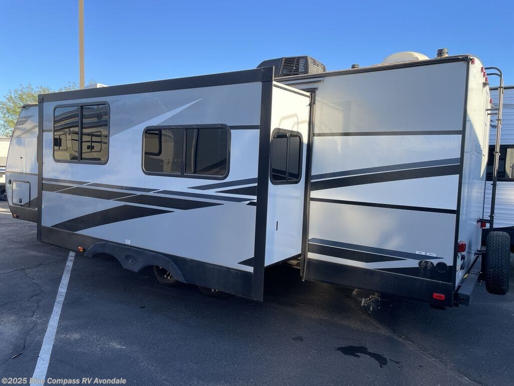 Used 2021 Cruiser RV Twilight Signature TWS 2620 available in Avondale, Arizona