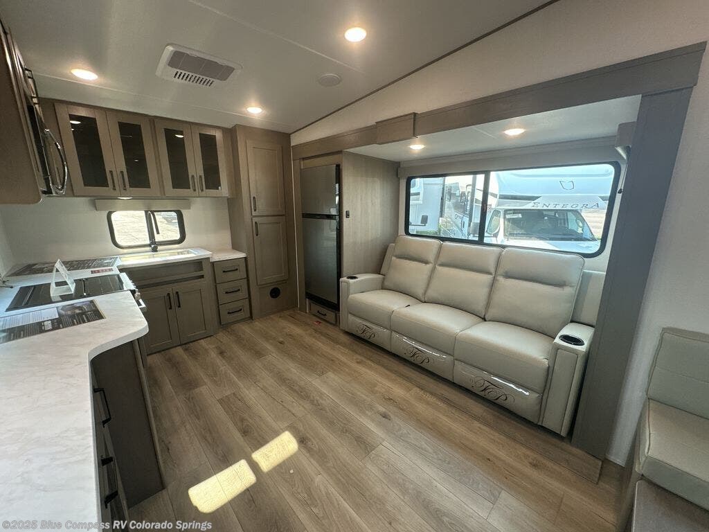 Email now about this 2026 Grand Design Reflection 150 Series 270BN! New 2026 Grand Design Reflection 150 Series 270BN available in Colorado Springs, Colorado