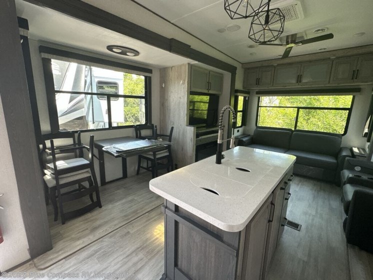 Email now about this 2024 Keystone Avalanche 3102rl! Used 2024 Keystone Avalanche 3102rl available in Longmont, Colorado