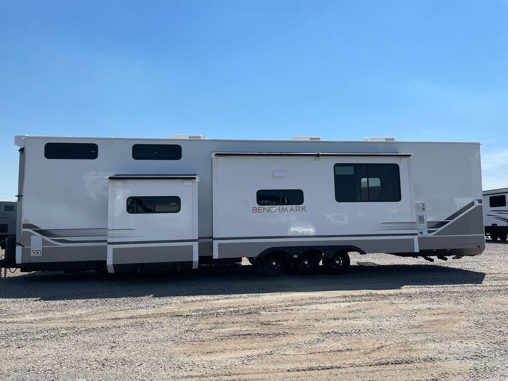 Contact us now about this 2026 Alliance RV Benchmark 44LFT! 2026 Benchmark 44LFT by Alliance RV from Blue Compass RV Longmont in Longmont, Colorado