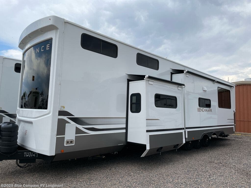 Contact us now about this 2026 Alliance RV Benchmark 44LFT! 2026 Benchmark 44LFT by Alliance RV from Blue Compass RV Longmont in Longmont, Colorado