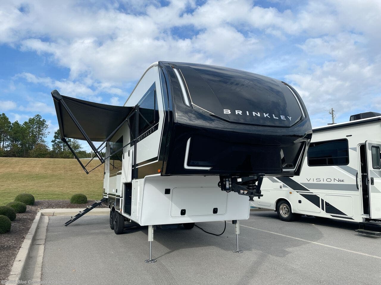 Contact us now about this 2026 Brinkley RV Model Z 2670! 2026 Model Z 2670 by Brinkley RV from Blue Compass RV Longmont in Longmont, Colorado