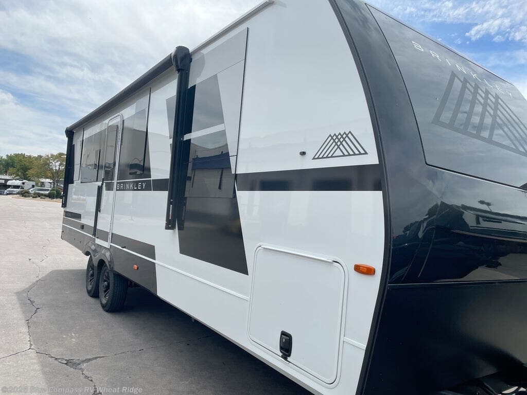 Contact us now about this 2026 Brinkley RV Model I 275! 2026 Model I 275 by Brinkley RV from Blue Compass RV Wheat Ridge in Wheat Ridge, Colorado