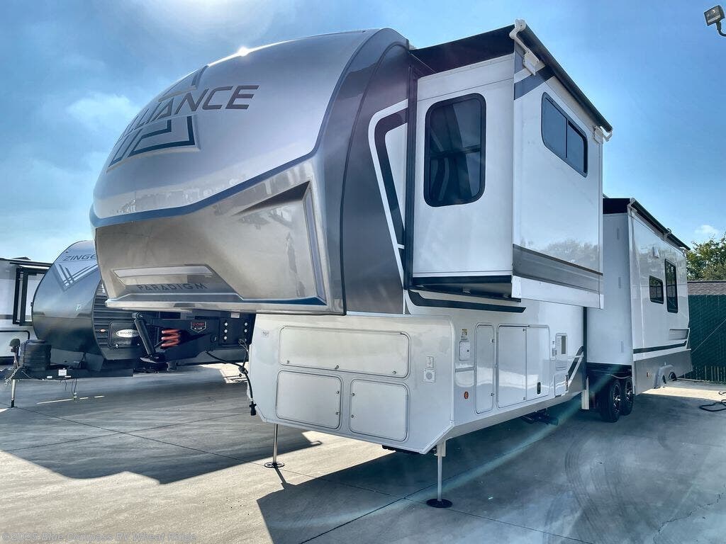 New 2026 Alliance RV Paradigm 388SP available in Wheat Ridge, Colorado