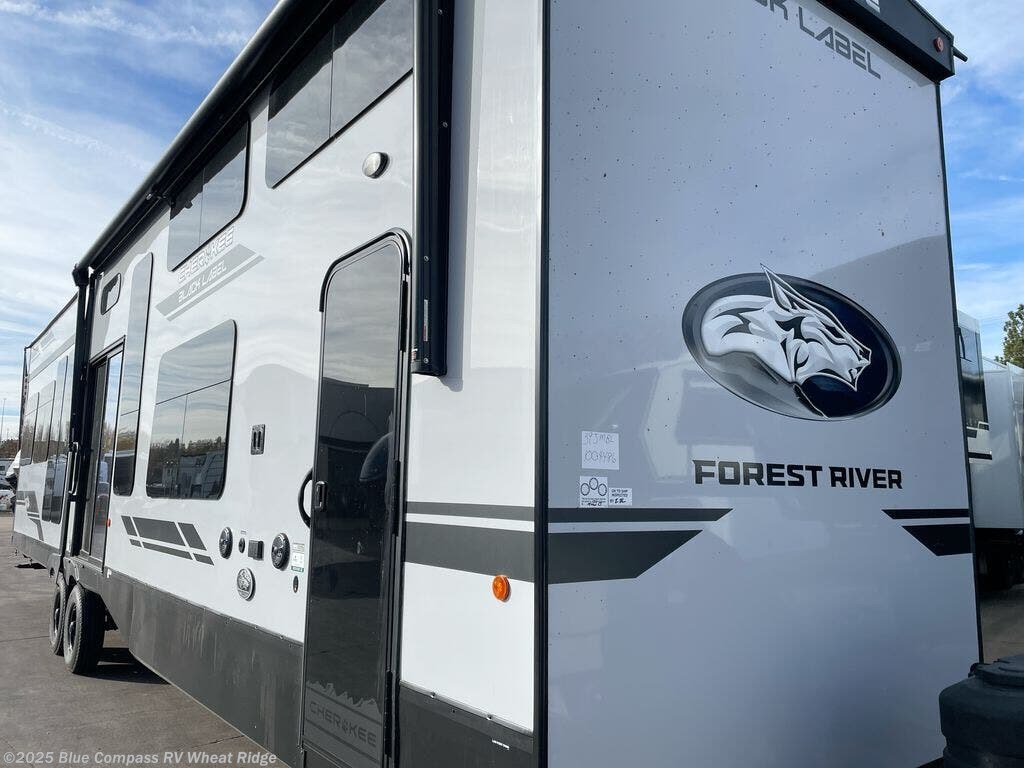 Contact us now about this 2026 Forest River Cherokee Timberwolf Black Label 39JMBL! 2026 Cherokee Timberwolf Black Label 39JMBL by Forest River from Blue Compass RV Wheat Ridge in Wheat Ridge, Colorado