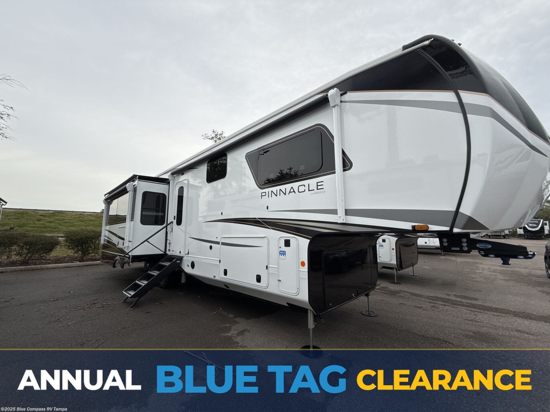 Email now about this 2025 Jayco Pinnacle 38KPTS! New 2025 Jayco Pinnacle 38KPTS available in Dover, Florida