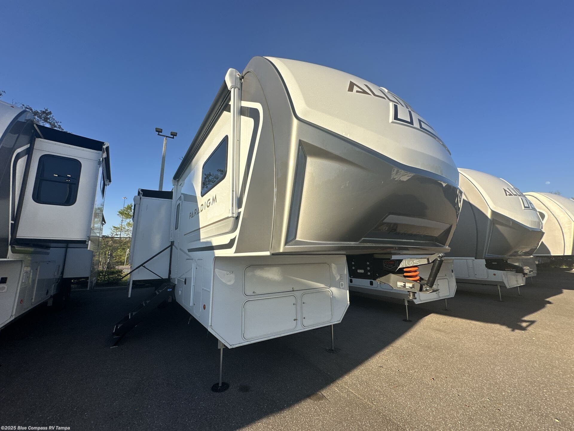 Contact us now about this 2025 Alliance RV Paradigm 395DS! 2025 Paradigm 395DS by Alliance RV from Blue Compass RV Tampa in Dover, Florida