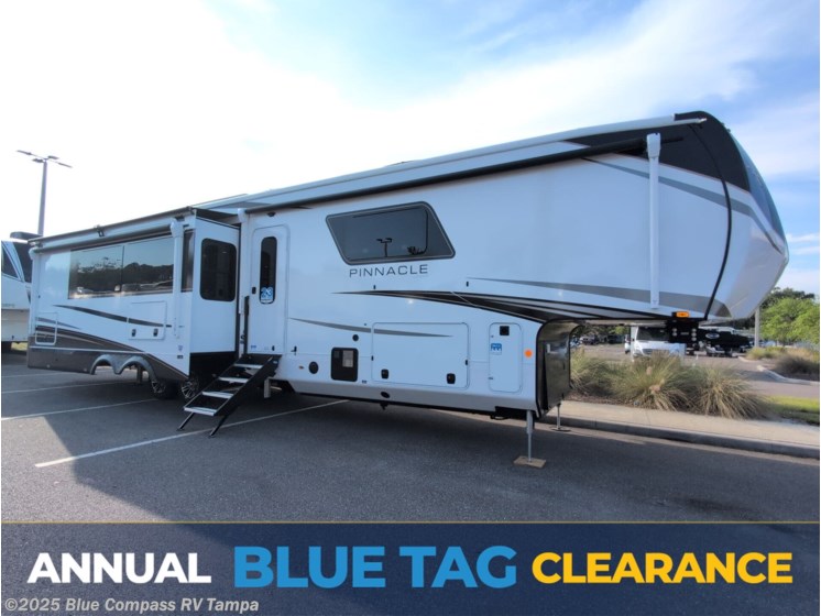 Email now about this 2025 Jayco Pinnacle 38FBRK! New 2025 Jayco Pinnacle 38FBRK available in Dover, Florida