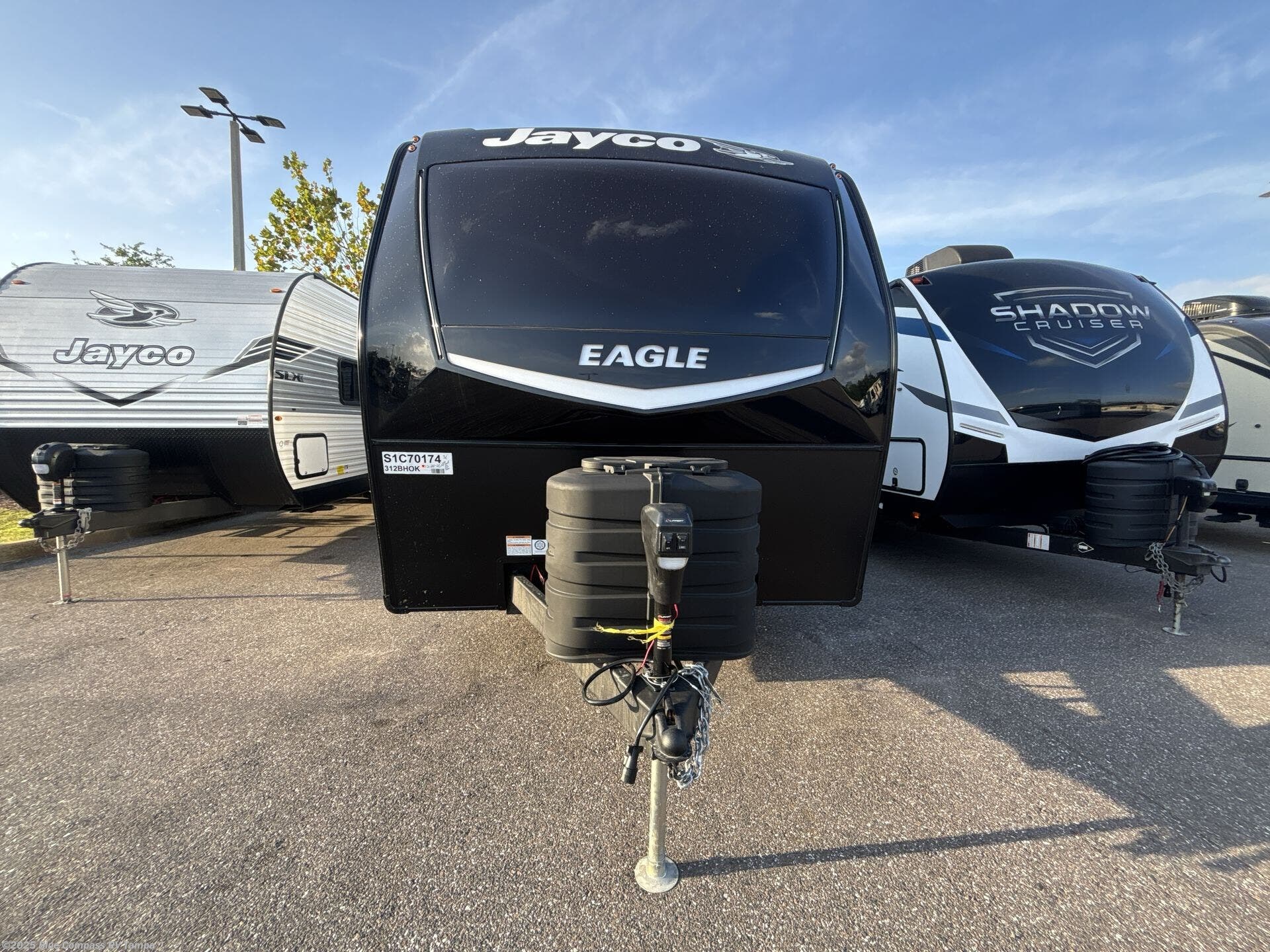 Call now about this 2025 Jayco Eagle HT 312BHOK! 2025 Jayco Eagle HT 312BHOK - New Travel Trailer For Sale by Blue Compass RV Tampa in Dover, Florida