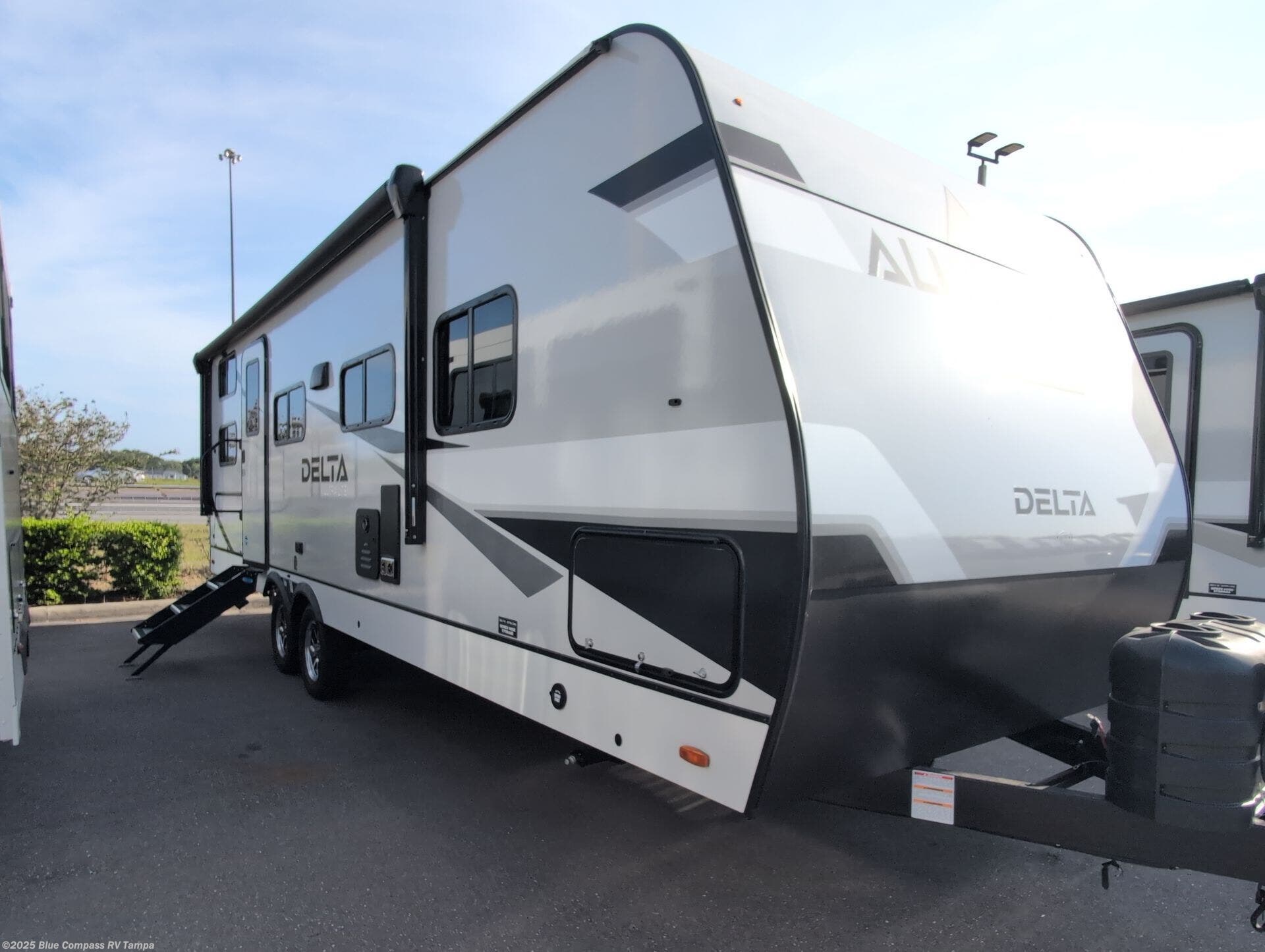 Call now about this 2025 Alliance RV Delta Ultra Lite BH241! 2025 Alliance RV Delta Ultra Lite BH241 - New Travel Trailer For Sale by Blue Compass RV Tampa in Dover, Florida