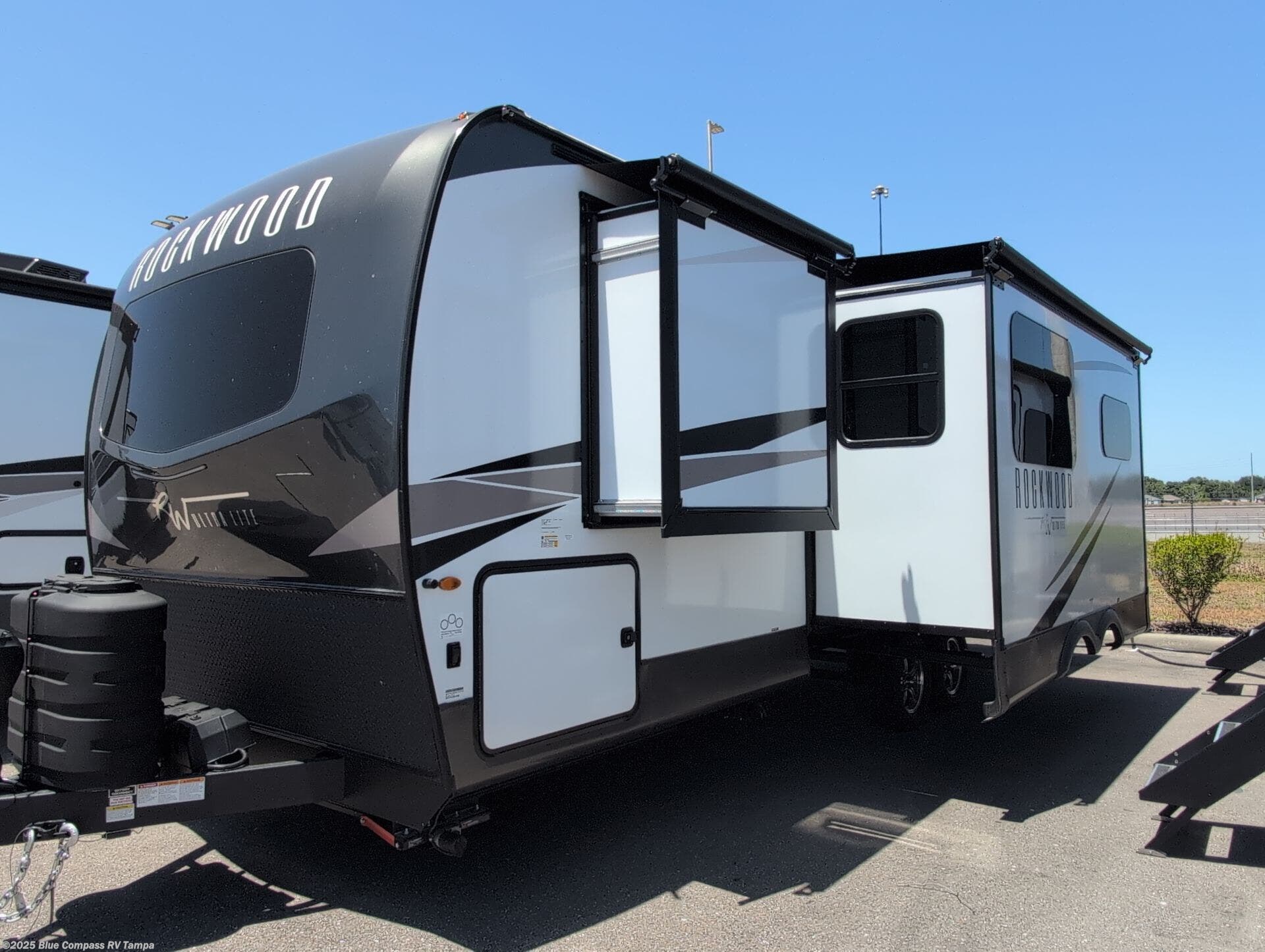 New 2025 Forest River Rockwood Ultra Lite 2606WS available in Dover, Florida
