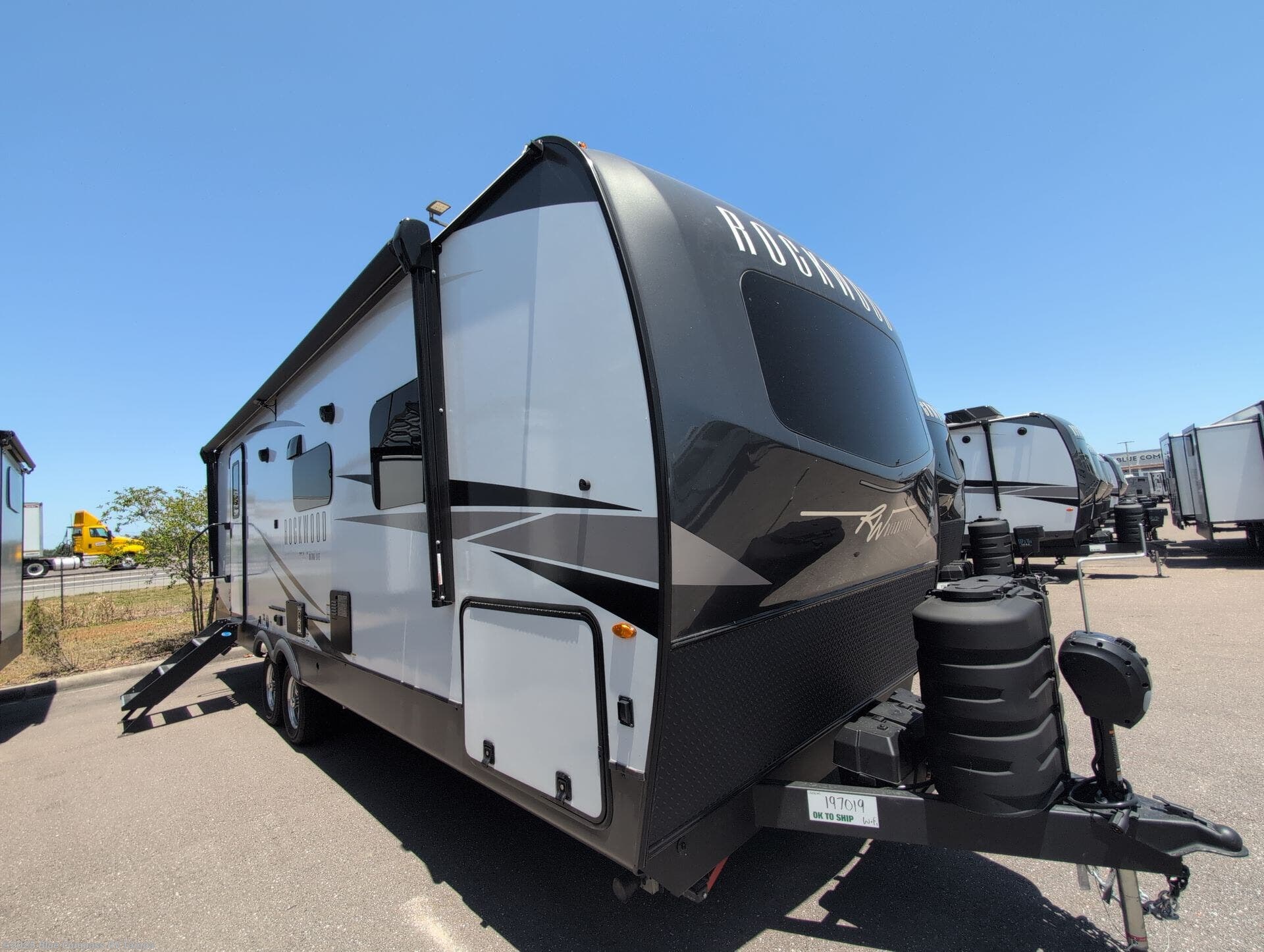 Call now about this 2025 Forest River Rockwood Ultra Lite 2606WS! 2025 Forest River Rockwood Ultra Lite 2606WS - New Travel Trailer For Sale by Blue Compass RV Tampa in Dover, Florida
