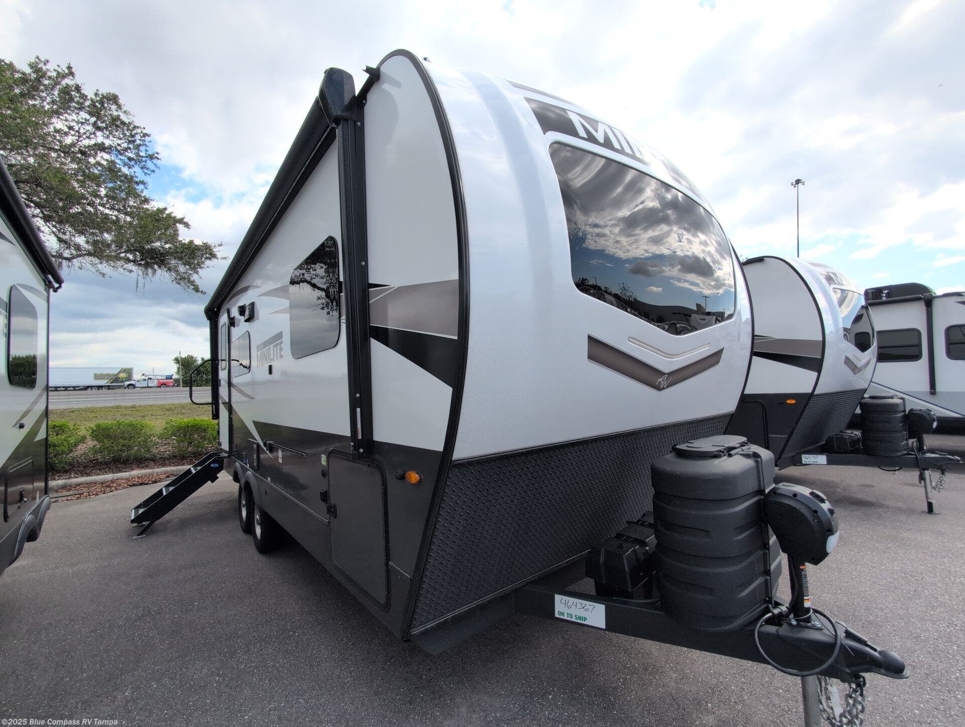 Call now about this 2025 Forest River Rockwood Mini Lite 2205S! 2025 Forest River Rockwood Mini Lite 2205S - New Travel Trailer For Sale by Blue Compass RV Tampa in Dover, Florida