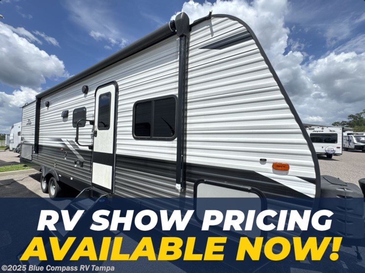 Email now about this 2022 Jayco Jay Flight 28BHS! Used 2022 Jayco Jay Flight 28BHS available in Dover, Florida