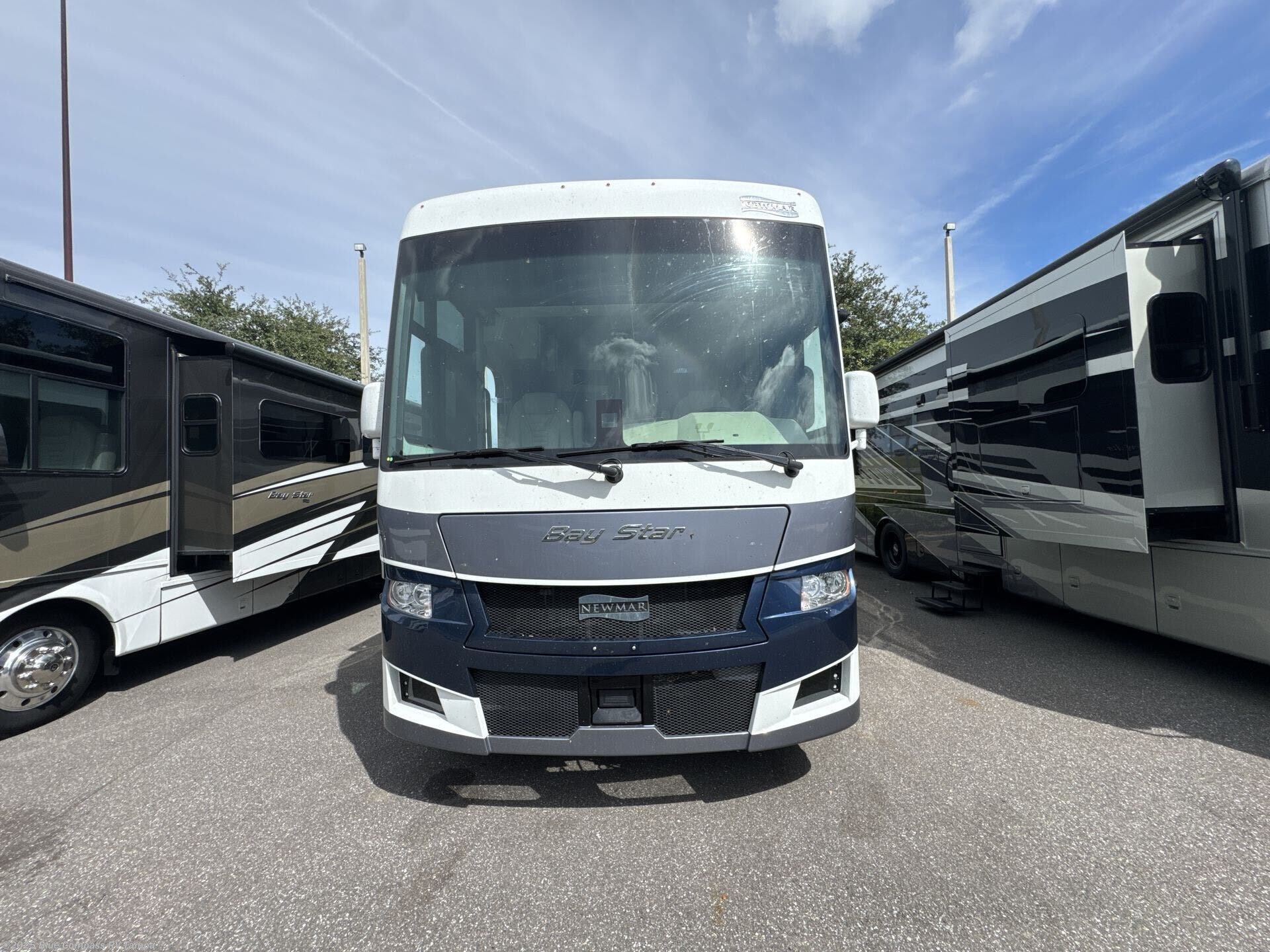 Contact us now about this 2026 Newmar Bay Star 3114! 2026 Bay Star 3114 by Newmar from Blue Compass RV Tampa in Dover, Florida