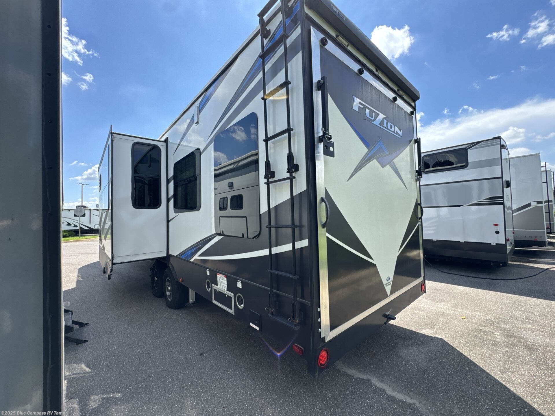 Used 2021 Keystone Fuzion 369 available in Dover, Florida
