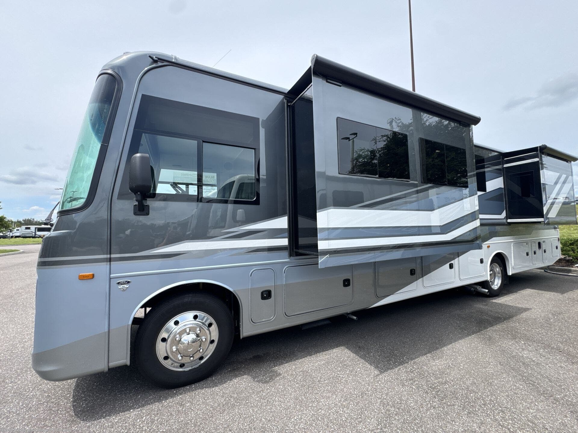 Contact us now about this 2026 Jayco Precept 36C! 2026 Precept 36C by Jayco from Blue Compass RV Tampa in Dover, Florida