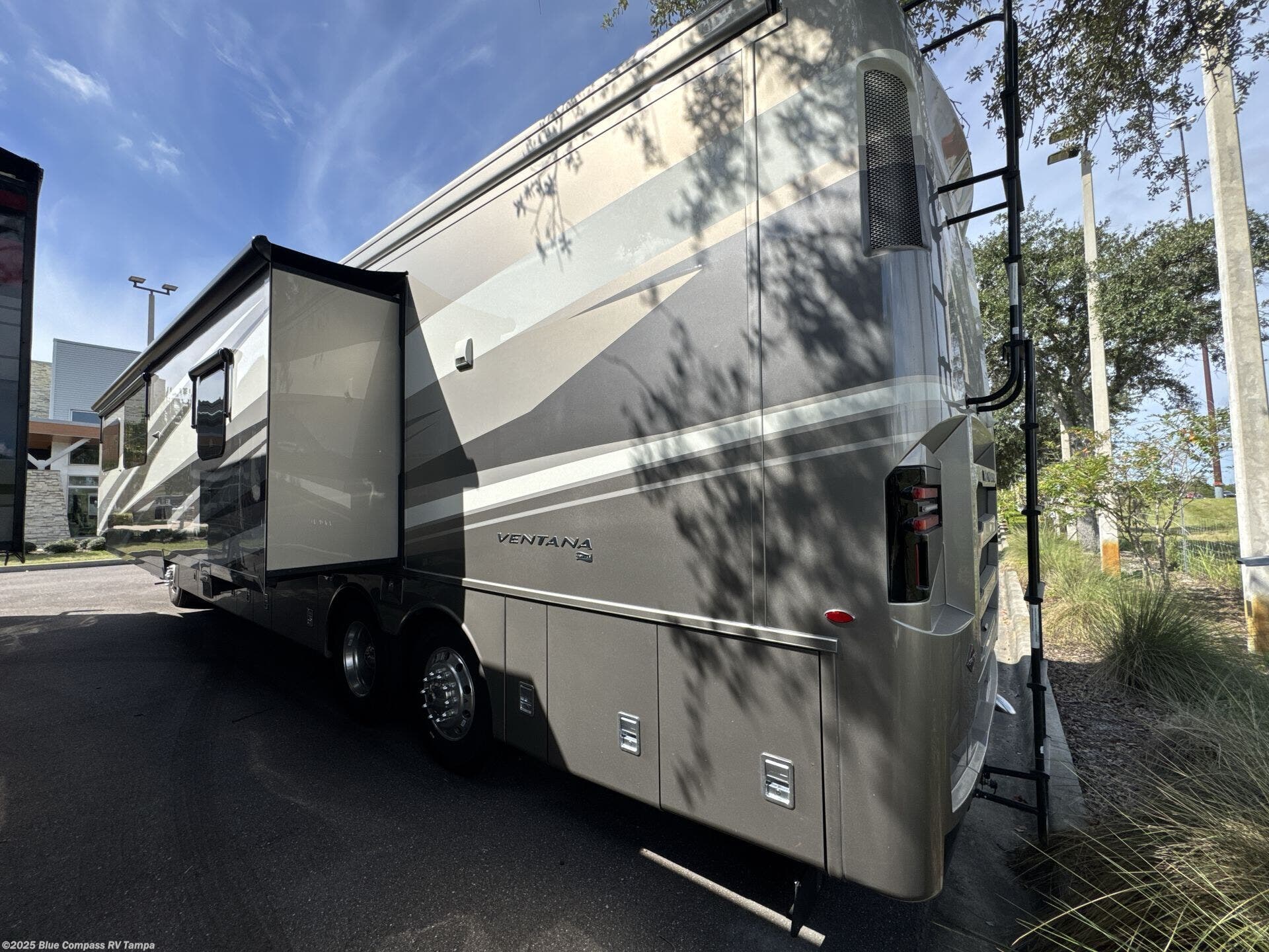 New 2026 Newmar Ventana 4369 available in Dover, Florida