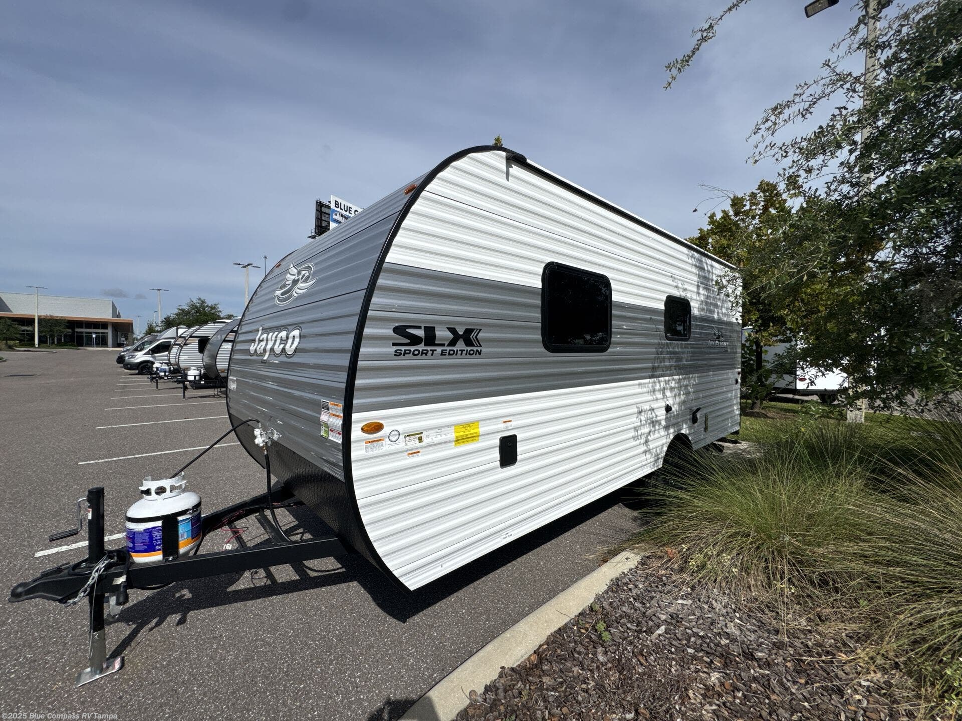 Contact us now about this 2026 Jayco Jay Flight SLX 170FQ! 2026 Jay Flight SLX 170FQ by Jayco from Blue Compass RV Tampa in Dover, Florida