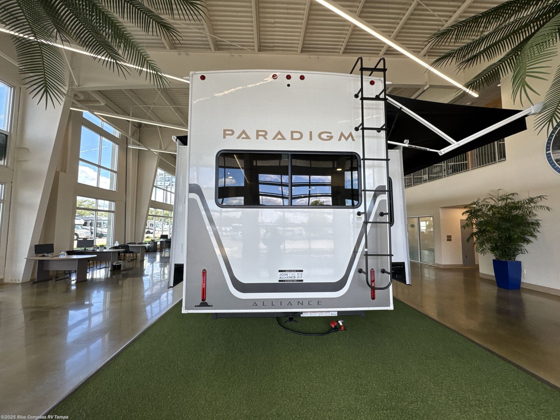 Contact us now about this 2026 Alliance RV Paradigm 388SP! 2026 Paradigm 388SP by Alliance RV from Blue Compass RV Tampa in Dover, Florida