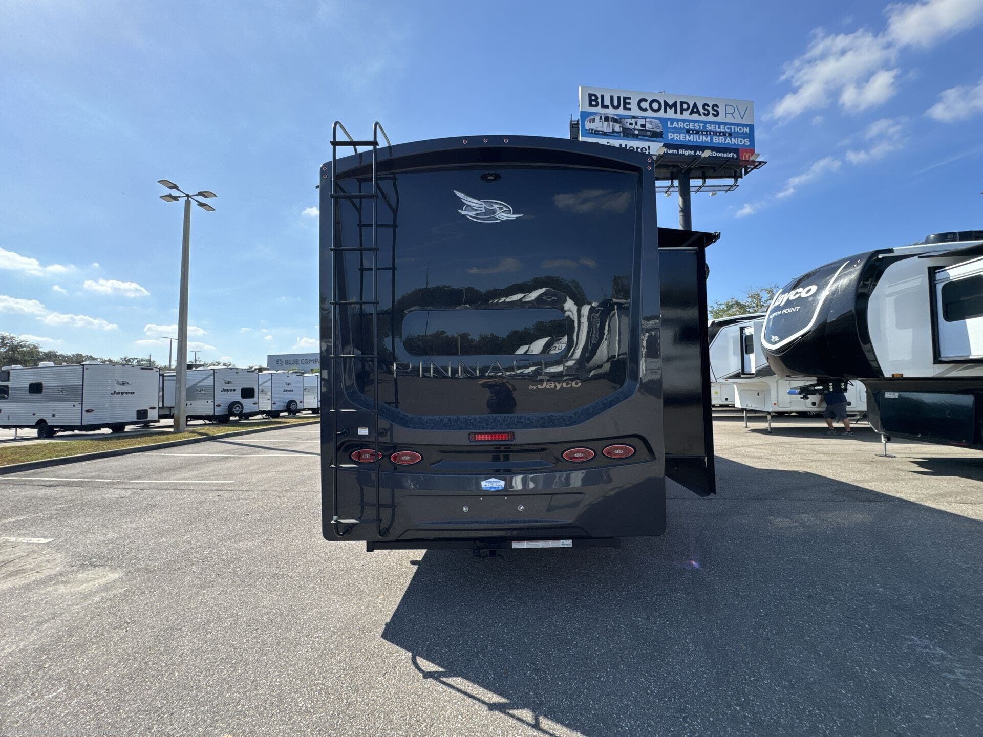 New 2026 Jayco Pinnacle 38FBRK available in Dover, Florida
