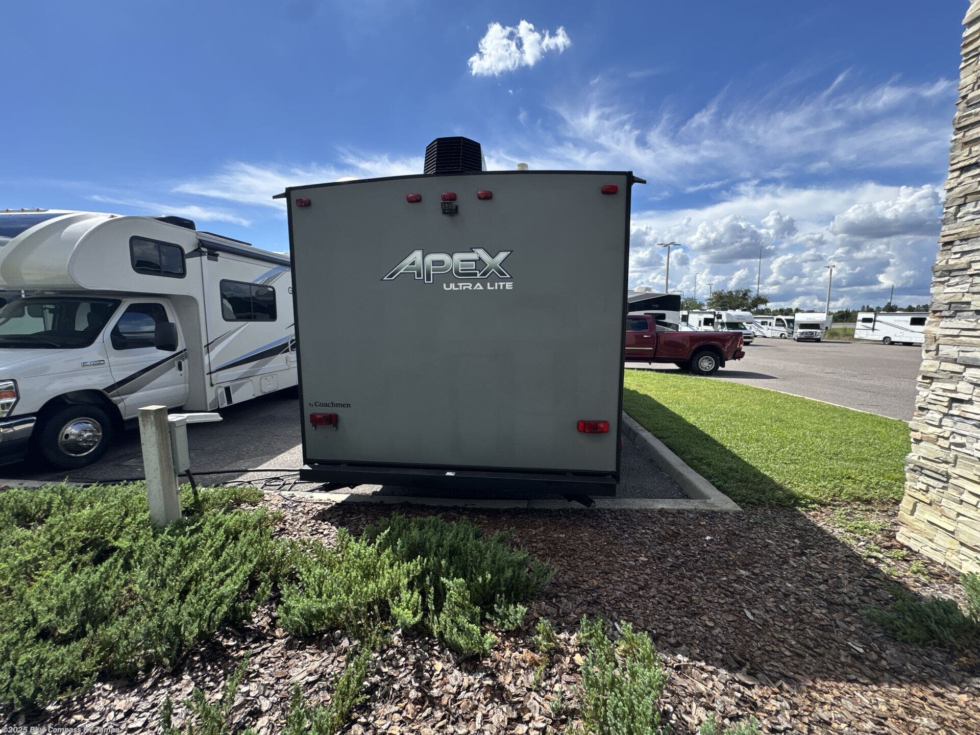 Used 2020 Coachmen Apex Ultra-Lite 215rbk Apex available in Dover, Florida