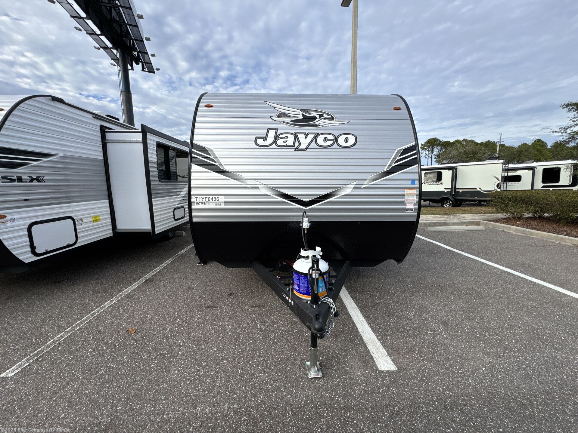 Contact us now about this 2026 Jayco Jay Flight SLX 197MB! 2026 Jay Flight SLX 197MB by Jayco from Blue Compass RV Tampa in Dover, Florida