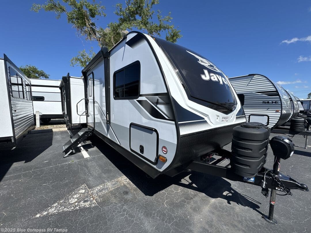 Contact us now about this 2025 Jayco Jay Feather 27MK! 2025 Jay Feather 27MK by Jayco from Blue Compass RV Tampa in Dover, Florida