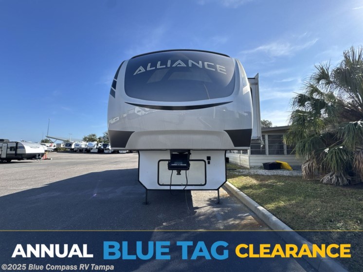 Email now about this 2021 Alliance RV Paradigm 340RL! Used 2021 Alliance RV Paradigm 340RL available in Dover, Florida