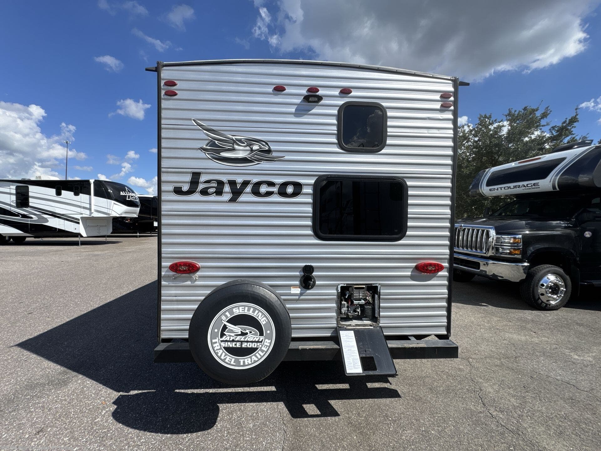 Used 2021 Jayco Jay Flight 224BH available in Dover, Florida