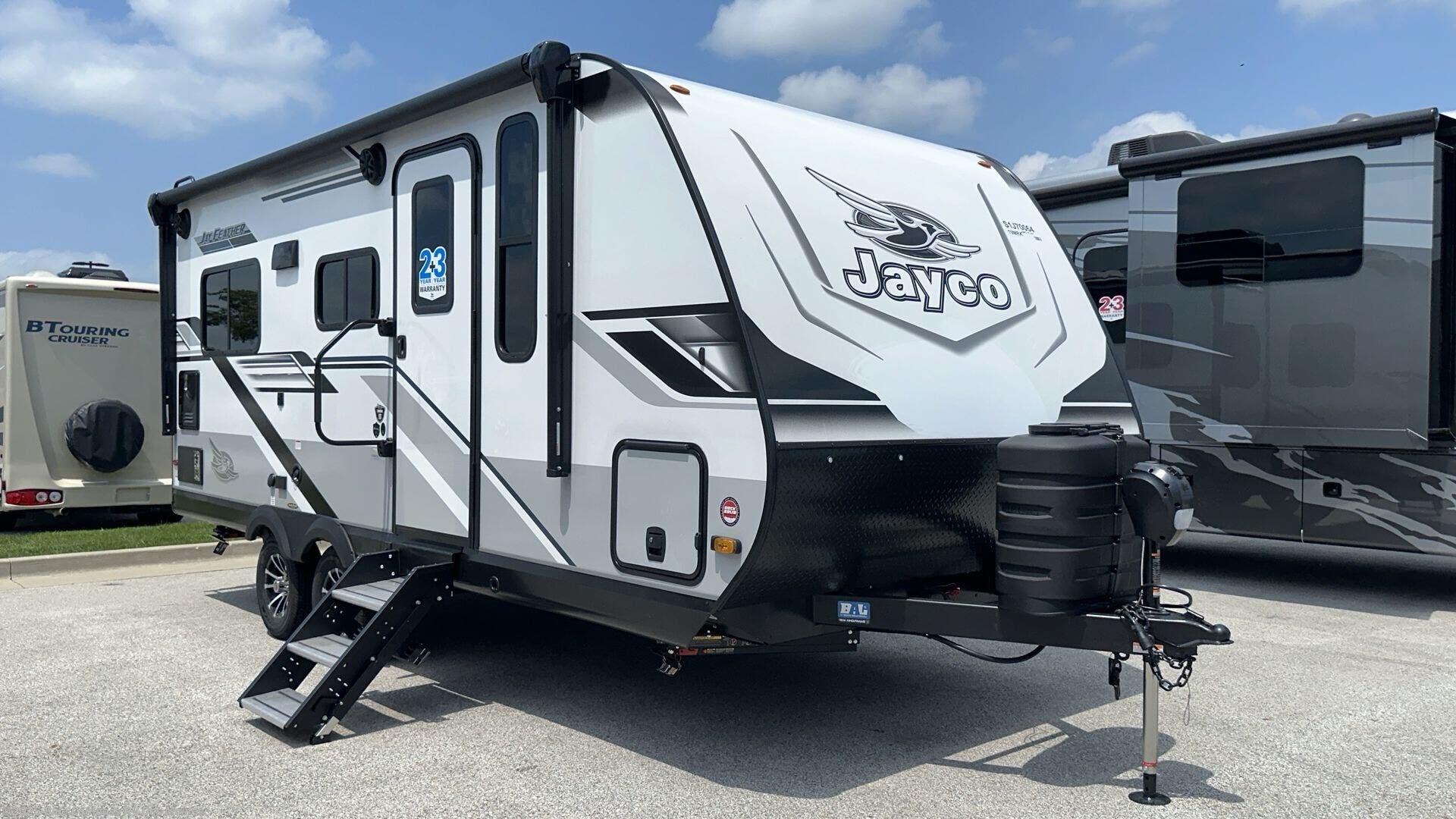Email now about this 2025 Jayco Jay Feather 19MRK! New 2025 Jayco Jay Feather 19MRK available in Altoona, Iowa