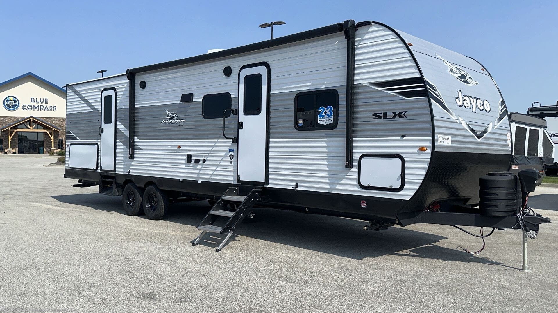 Email now about this 2025 Jayco Jay Flight SLX 321BDS! New 2025 Jayco Jay Flight SLX 321BDS available in Altoona, Iowa