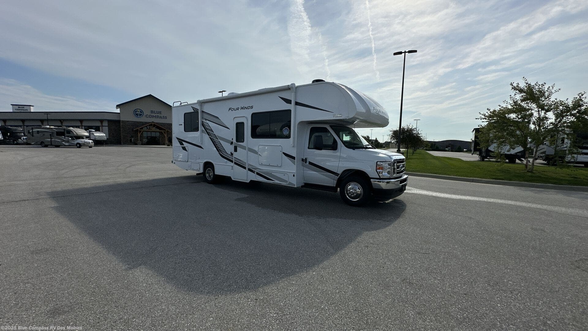 Contact us now about this 2025 Thor Motor Coach Four Winds 28Z! 2025 Four Winds 28Z by Thor Motor Coach from Blue Compass RV Des Moines in Altoona, Iowa