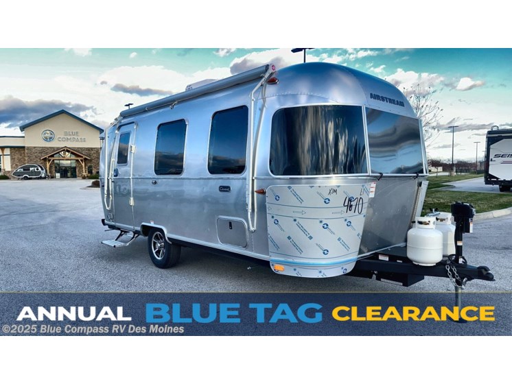 Email now about this 2025 Airstream Caravel 22FB! New 2025 Airstream Caravel 22FB available in Altoona, Iowa