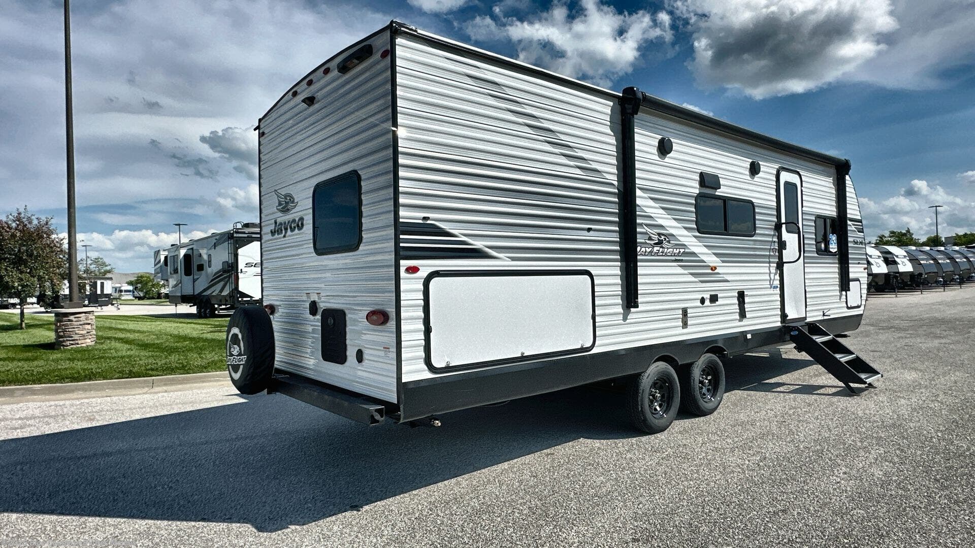 New 2026 Jayco Jay Flight SLX 261BHS available in Altoona, Iowa