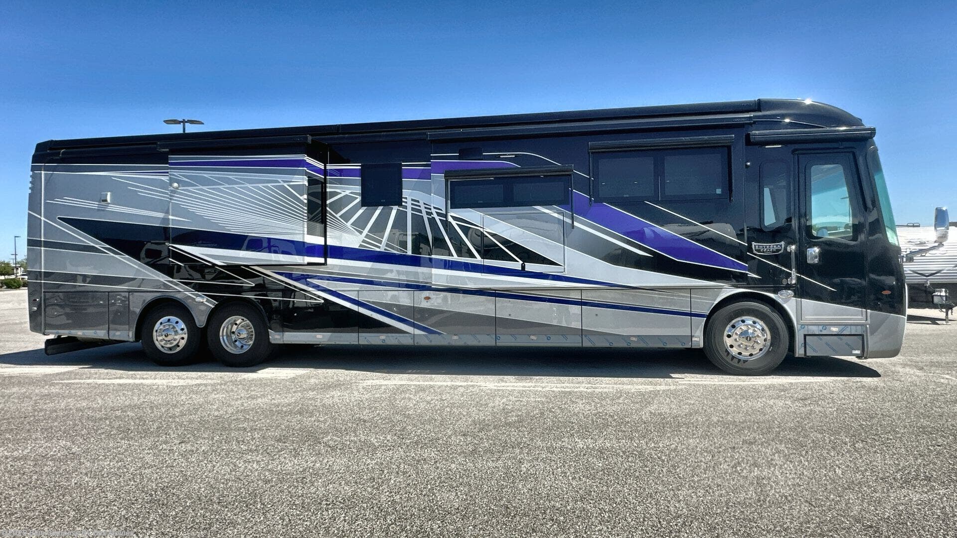 Contact us now about this 2026 Entegra Coach Anthem 44V! 2026 Anthem 44V by Entegra Coach from Blue Compass RV Des Moines in Altoona, Iowa