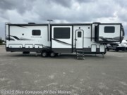 Contact us now about this 2020 Keystone Avalanche 382FL! 2020 Avalanche 382FL by Keystone from Blue Compass RV Des Moines in Altoona, Iowa