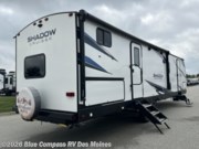 Used 2022 Cruiser RV Shadow Cruiser 327BHS available in Altoona, Iowa