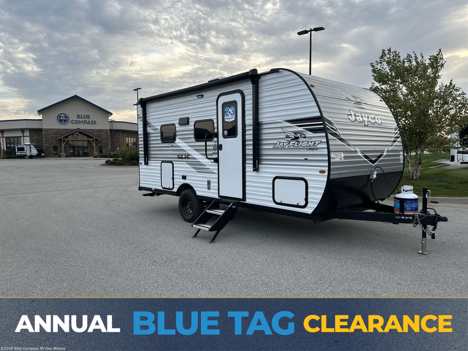 Email now about this 2026 Jayco Jay Flight SLX 160LK! New 2026 Jayco Jay Flight SLX 160LK available in Altoona, Iowa