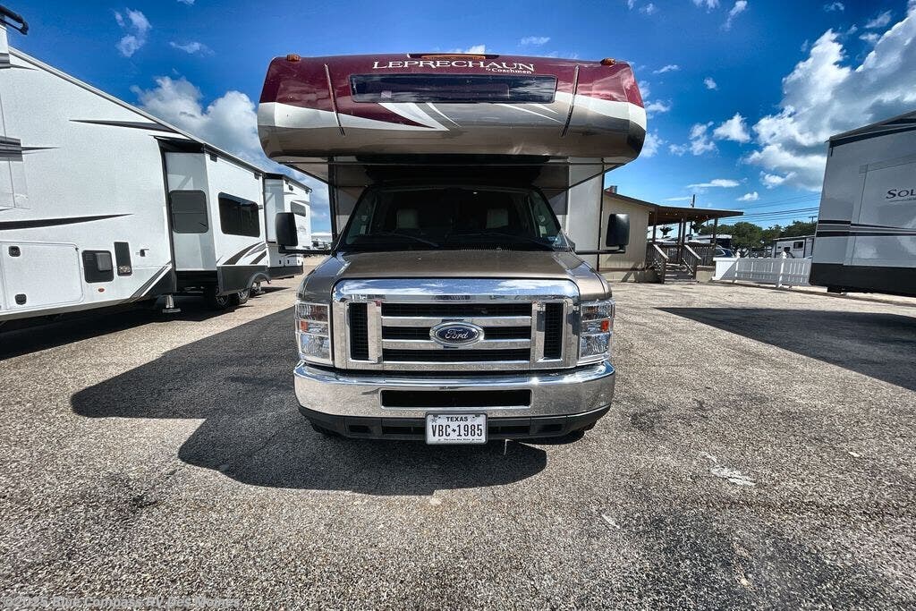 Contact us now about this 2020 Forest River Unknown 311fs Leprechaun! 2020 Unknown 311fs Leprechaun by Forest River from Blue Compass RV Des Moines in Altoona, Iowa