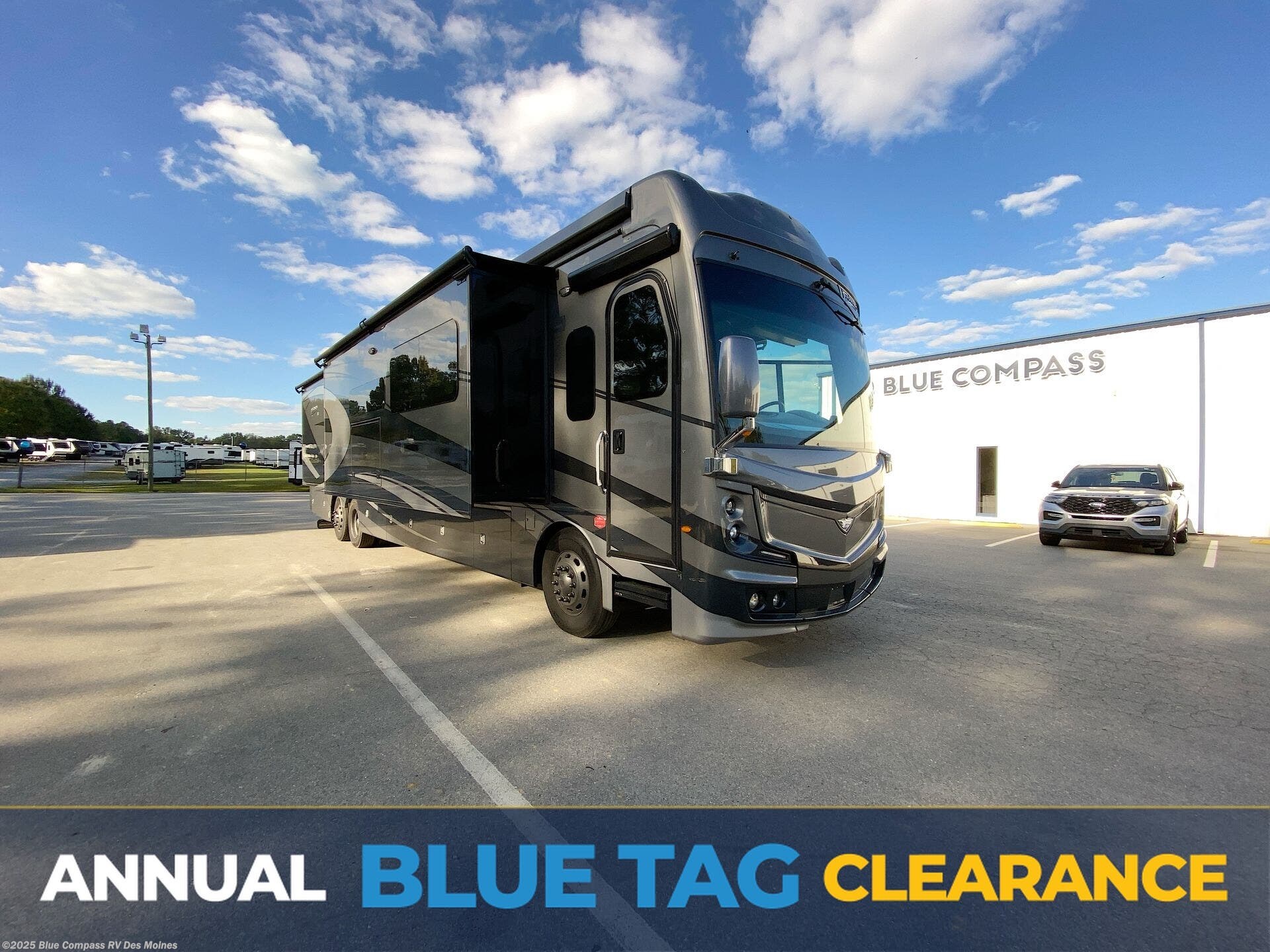 Email now about this 2023 Fleetwood Discovery LXE 44B! Used 2023 Fleetwood Discovery LXE 44B available in Altoona, Iowa
