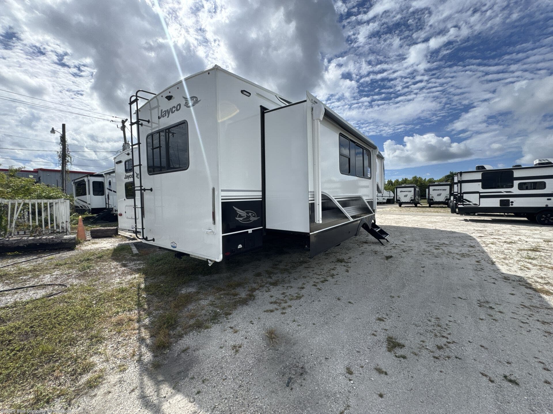 Contact us now about this 2026 Jayco Eagle 365UKTS! 2026 Eagle 365UKTS by Jayco from Blue Compass RV Sarasota in Sarasota, Florida