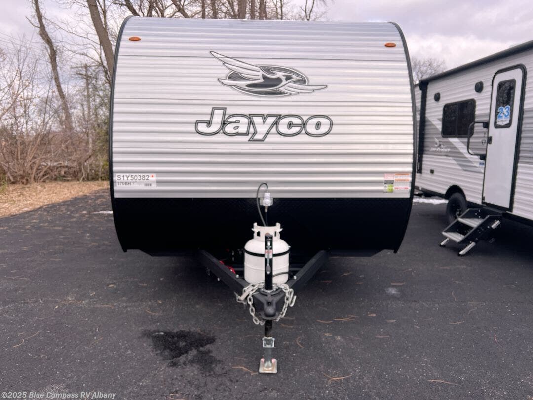 Contact us now about this 2025 Jayco Jay Flight SLX 170BH! 2025 Jay Flight SLX 170BH by Jayco from Blue Compass RV Albany in Latham, New York