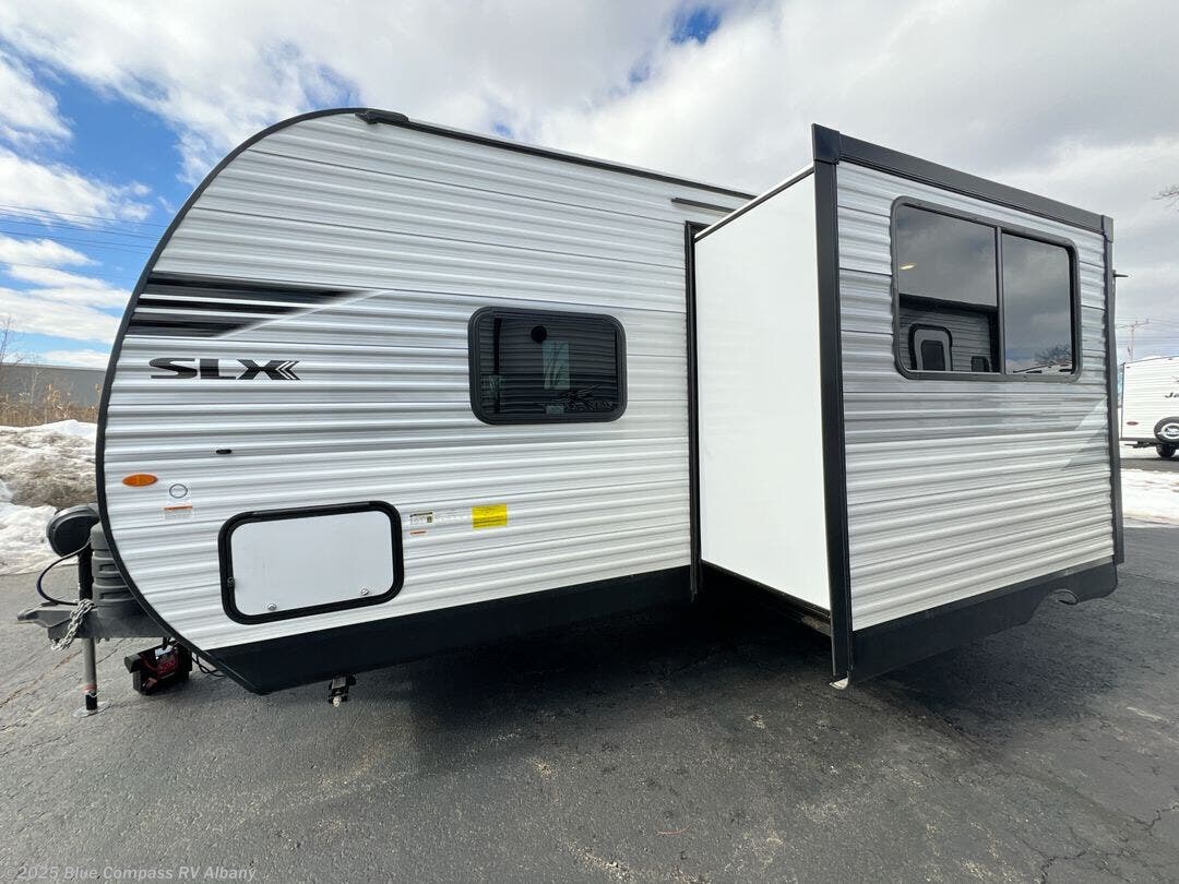 New 2025 Jayco Jay Flight SLX 235MBH available in Latham, New York