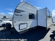 New 2025 Jayco Jay Flight SLX 261BHS available in Latham, New York