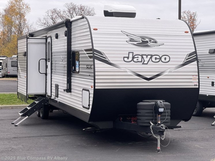 Email now about this 2025 Jayco Jay Flight SLX 333BTS! New 2025 Jayco Jay Flight SLX 333BTS available in Latham, New York