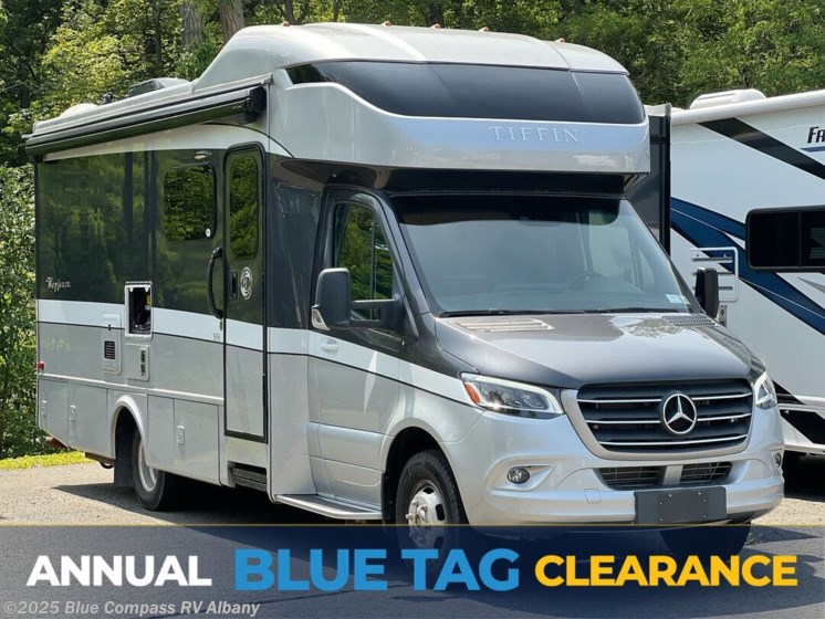 Email now about this 2020 Tiffin Wayfarer 25 RW! Used 2020 Tiffin Wayfarer 25 RW available in Latham, New York